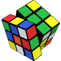 Quand mon loulou trouve super cool d'avoir un Rubik's Cube...