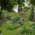 Trois petits tours dans le jardin d'André Ève...