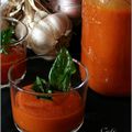 SOUPE FROIDE DE TOMATES RÔTIES A L'AIL & CHIPS DE BASILIC