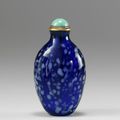 A blue glass snuff bottle with white dapples, attributed to Beijing, 1750-1820