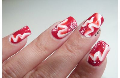 Nail Art rubans et dentelles