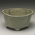 Begonia-shaped basin with celadon glaze, Yuan dynasty (1271-1368)