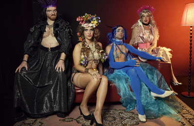  Avignon Off 2025- Coup de❤️- CABARET MYTHIQUE :   Quand les dieux se déchaînent en strass et en humour