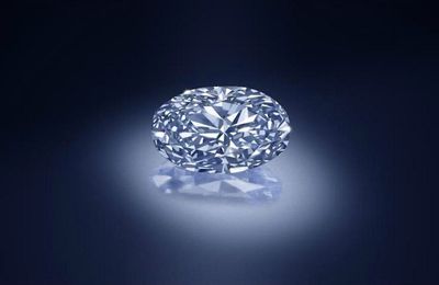 Fancy Intense Blue Diamond sells for £2.32 Million at Bonhams London