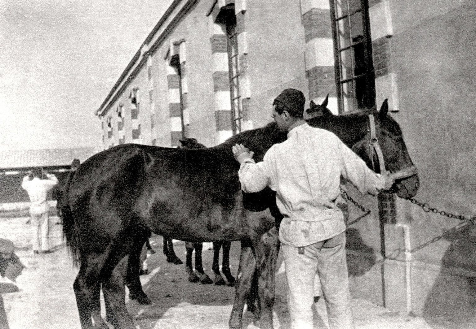 43e RA Caen 14-18 quartier d'artillerie Claude Decaen