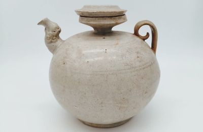 Verseuse à goulot, Vietnam, dynastie des Trần, 13e-14e siècle