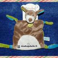 Doudou plat chien baby nat , nature, marron bleu vert, www.doudoupeluche.fr 