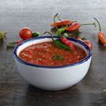 Rougail de tomates au piment et gingembre