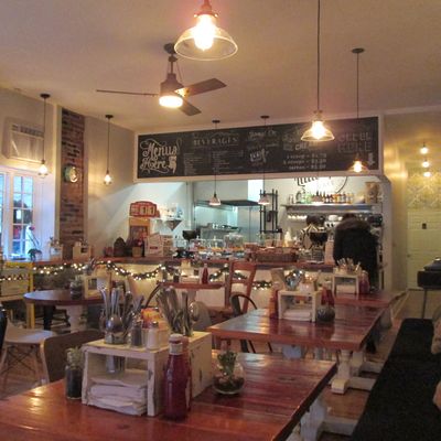 Little Spoon Café