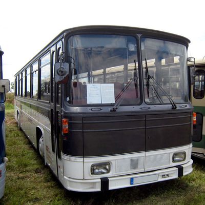 Le Renault E-7M (4ème Fête Autorétro étang d' Ohnenheim)