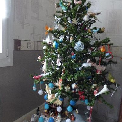 Voici notre abécédaire de Noël 2024 ! Bonne lecture !