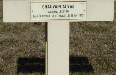 CHAUVAIN Alfred (Roussines) + 16/04/1917 La Ville aux bois les Pontavert (02)