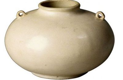 Céramiques blanches, Vietnam, Dynastie Trần (1225 - 1400) @ Cornette de Saint Cyr