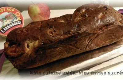 CAKE POMME- LIVAROT ET CONFIT DE CIDRE