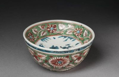 Hot-water bowl, Ming dynasty, 16th century