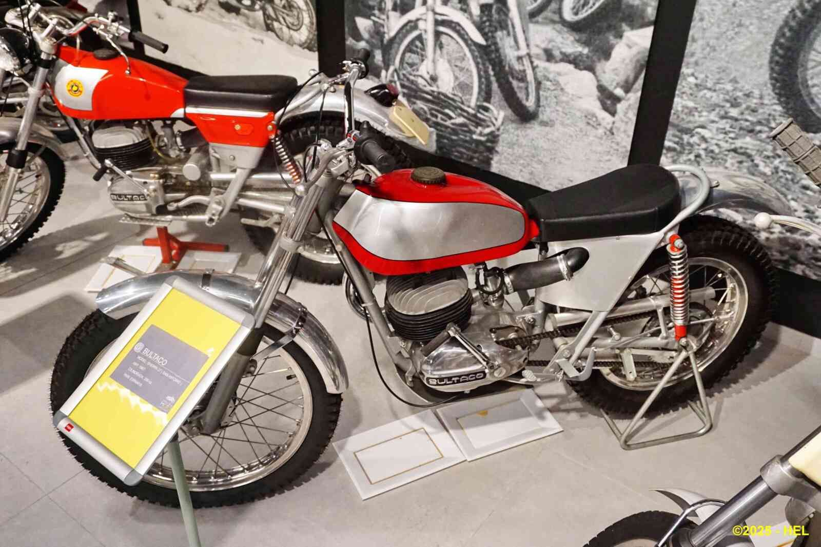 Bultaco Sherpa 27 (san Antonio) 250cc_01 - 1967 [E] HL_GF