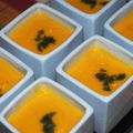 Velouté de carottes à la coriandre