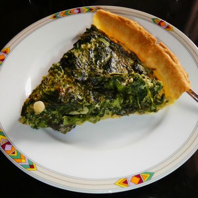QUICHE AUX EPINARDS, FINES HERBES ET ESCARGOTS