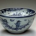 Hot-water bowl with a scene of Daoist deities, Ming dynasty (1368-1644), Reign of the Chenghua emperor (1465-1487)