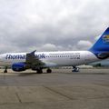 Aéroport Tarbes-Lourdes-Pyrénées: Thomas Cook Airlines: Airbus A320-214: OO-TCP: MSN 653.