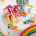 Gâteau arc en ciel des Petits Poneys