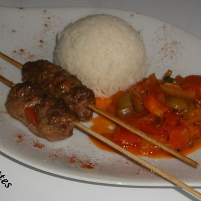 KKVKVK #39 : Boulettes de boeuf épicé et sa sauce rouge aux olives