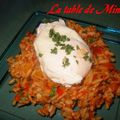 Oeuf poché sur riz à la provençale, tout simplement.