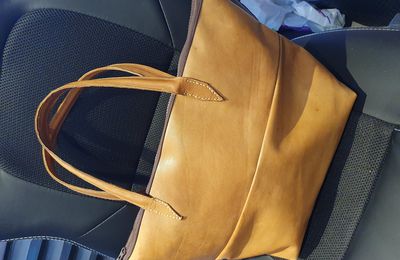 SAC À MAIN avec cuir de récup 