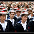 Armada 2008 : Le Défilé des Marins dans la Ville de Rouen ...