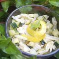 Fraîcheur d'orzo aux courgettes et feta