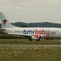 Aéroport Tarbes-Lourdes-Pyrénées: Bmibaby: Boeing 737-3L9: G-OGBD: MSN 27833/2688.