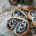 Palmiers à la pâte de sésame noir et au riz soufflé