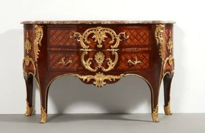 Charles Cressent (1685-1768), époque Régence, commode à portes