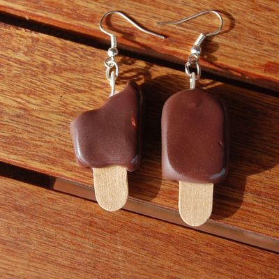 mes créations fimo...boucle d'oreille magnum/magnum croqué