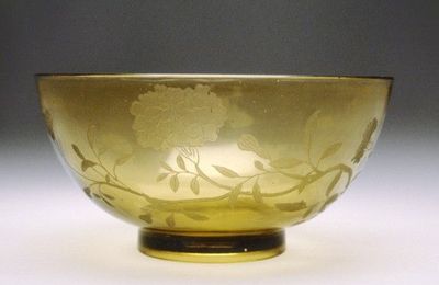 Bowl with Design of Flowering Peony, wheelcut and etched transparent amber glass , 1735-1795