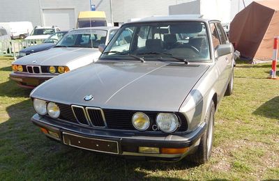 BMW 520i E28 (1981-1987)