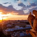 Il est cinq heures, Paris s'éveille...