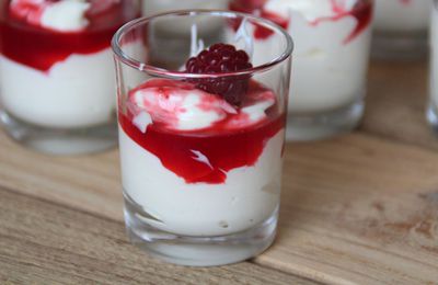 Ma mousse framboisine au chocolat blanc.