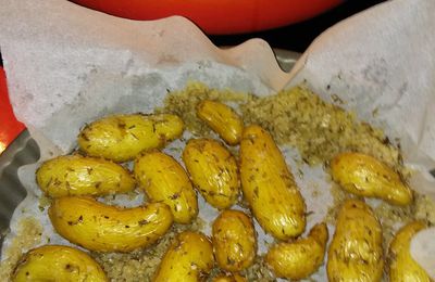 POMMES DE TERRE CUITES AU GROS SEL