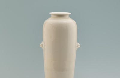 Blanc de Chine Vase with Lion Handles, Late Ming-early Qing dynasty (ca.1600-1650)