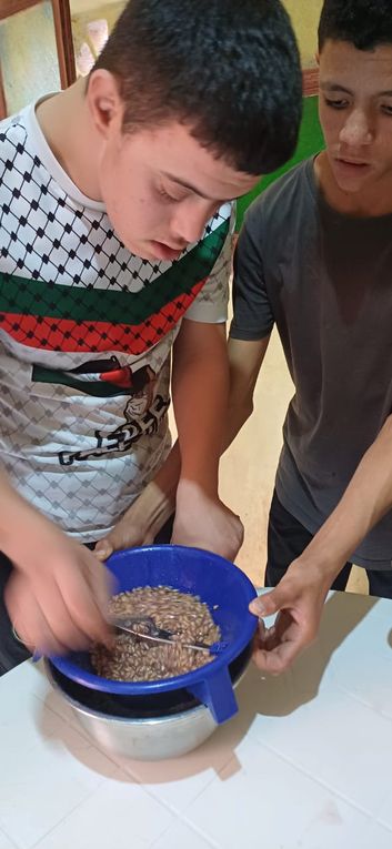 Confiture de grenades du jardin vendredi 10 au temps d'accueil à Ourika Tadamoune