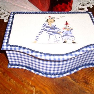 une boite " si mimi "