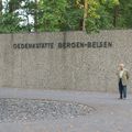 2009 : Visite de Bergen Belsen, le Livre Mémorial 