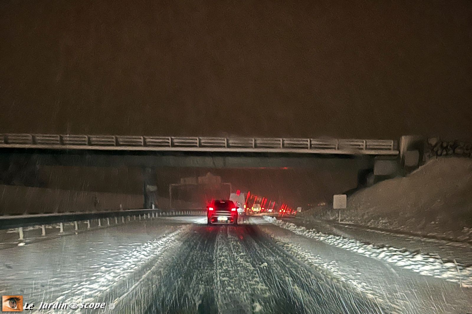 Route sous la neige
