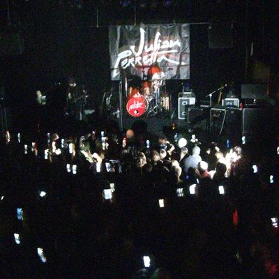 Julian Perretta @ Ninkasi Kao, 28 Novembre 2010