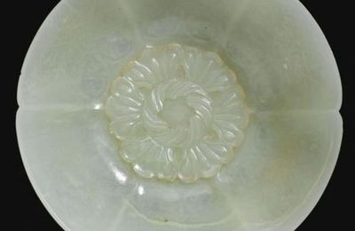 A Mughal-style carved jade bowl, China, 18th century