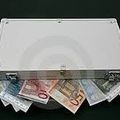 VALISE MAGIQUE POUR VOIR ARGENT , VALISE MAGIQUE MULTIPLICATEUR D'ARGENT , DU GRAND MAITRE AHIGNON 
