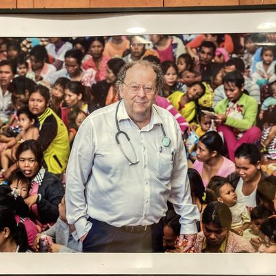 Dans les couloirs de Kantha Bopha
