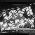 Love Happy - Captures du générique