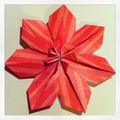 Fleur en origami (2ème)